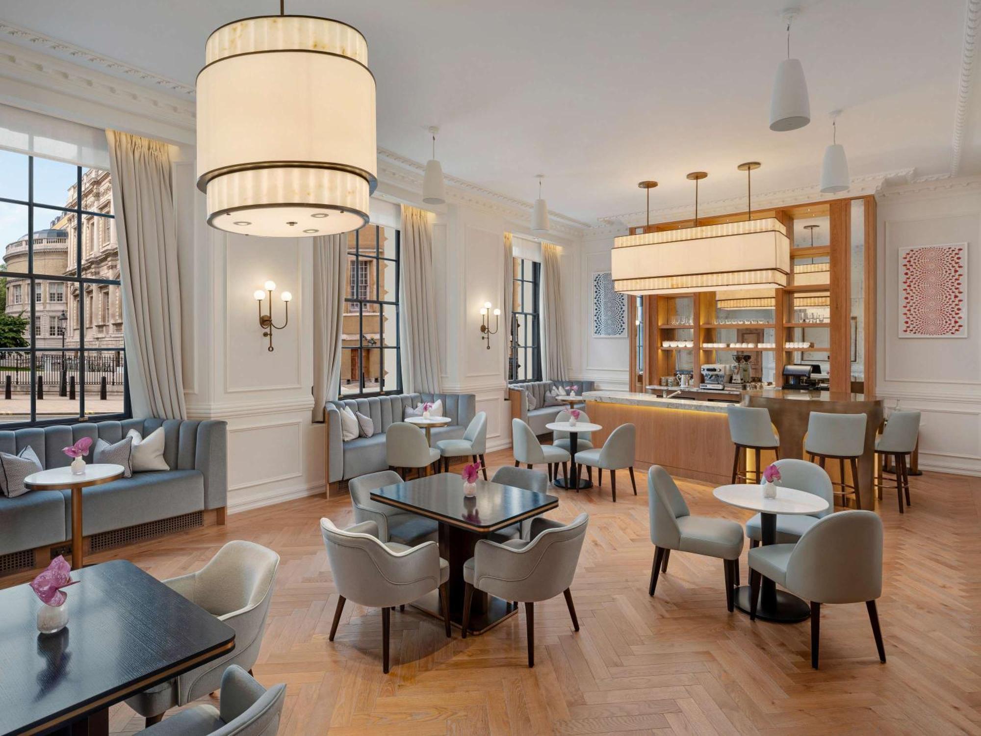 Raffles At The Owo Londres